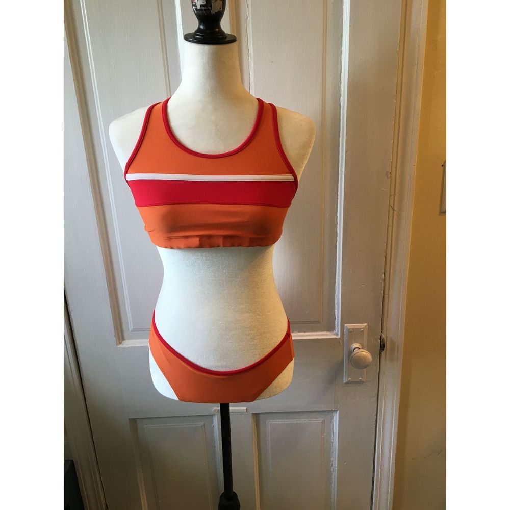 Swim suit